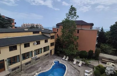Langzeitmiete einer 2-Zimmer-Wohnung mit Meerblick, Varna, Viertel Alen Mak, Bulgarien