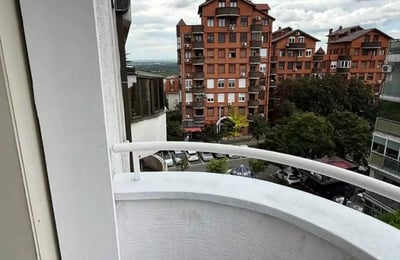 Location longue durée d’un appartement de 3 pièces 75m² dans le quartier Čukarica, Belgrade, Serbie