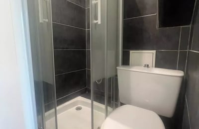 Long-term rental of 10 m² studio, 16th arrondissement, Paris, France