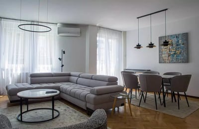 Long-term rental of 4-room apartment 92 m² in Belgrade, Serbia