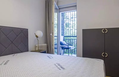 Long-term rental of 4-room apartment 92 m² in Belgrade, Serbia