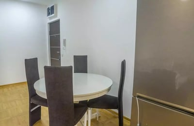 Langzeitmiete einer 2-Zimmer-Wohnung 47 m² in Voždovac, Belgrad, Serbien