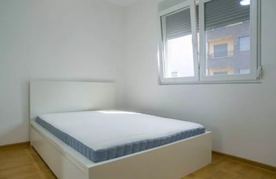 Langzeitmiete einer 2-Zimmer-Wohnung 47 m² in Voždovac, Belgrad, Serbien
