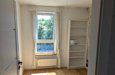 Долгосрочная аренда 3-комнатной квартиры 62 м² в районе Bronowice Wielkie, Краков, Польша