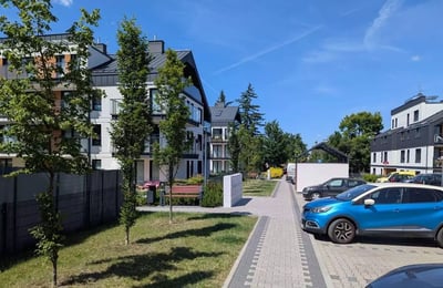 Долгосрочная аренда 3-комнатной квартиры 62 м² в районе Bronowice Wielkie, Краков, Польша