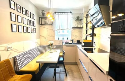 Долгосрочная аренда 3-комнатной квартиры Kasper Coresi, Брашов, Румыния