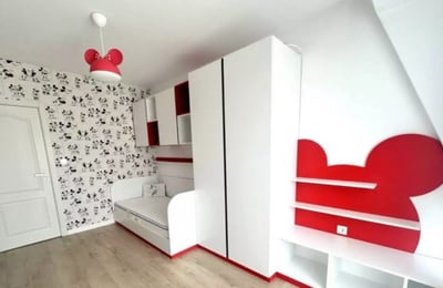 Langzeitmiete 4-Zimmer-Wohnung — Varna, Park Vazrazhdane, Bulgarien