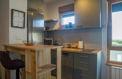 Langzeitmiete 2-Zimmer-Wohnung 36 m², Stadtteil Zvezdara, Belgrad, Serbien