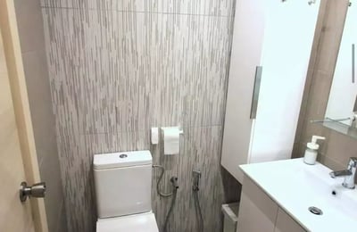 Long-term rental apartment with 3 bedrooms 100 m², Alicante, Spain