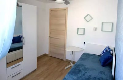 Long-term rental apartment with 3 bedrooms 100 m², Alicante, Spain