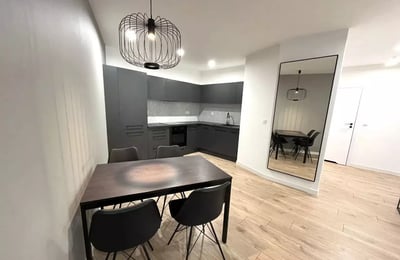 Long-term rental of a 3-room apartment, 64 m², Kraków, Poland