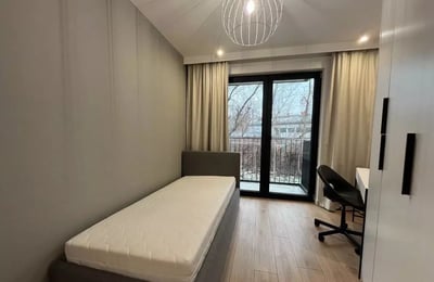 Long-term rental of a 3-room apartment, 64 m², Kraków, Poland