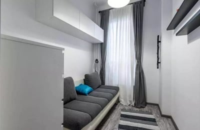 Location longue durée d’un appartement 2 pièces, 47 m², dans le centre-ville, Belgrade, Serbie
