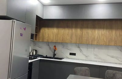 Langzeitmiete einer 3+1-Wohnung, 85 m², Batumi, Georgien