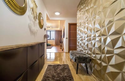 Долгосрочная аренда квартиры 2-комнатной, 77 м², район Тракторул, Брашов, Румыния