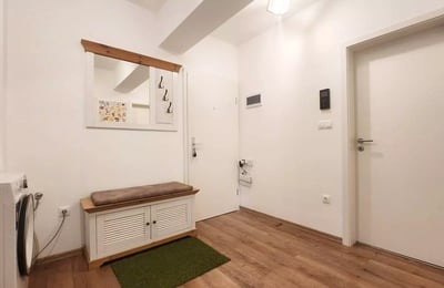 Долгосрочная аренда квартиры 2-комнатной, Брашов, Румыния