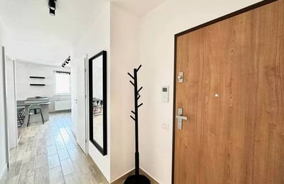 Долгосрочная аренда квартиры 2-комнатной, Urban Plaza, Брашов, Румыния