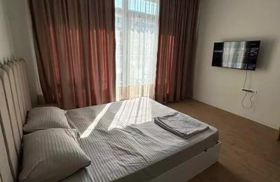 Location longue durée d’un studio, 33 m², Batoumi, Géorgie