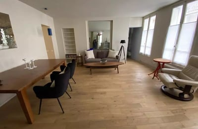 Long-term rental of a 2-room apartment, 72 m², Paris, France