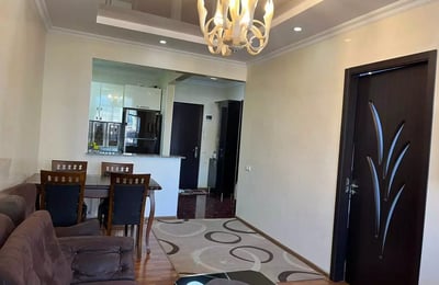 Langzeitmiete einer 1+1-Wohnung mit 60 m², Batumi, Georgien