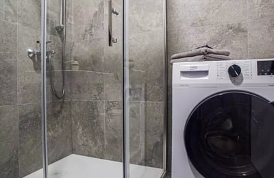 Langzeitmiete einer 2-Zimmer-Wohnung mit 40 m² im Sakura Park, Neu-Belgrad, Serbien