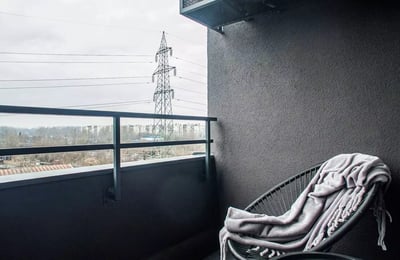 Langzeitmiete einer 2-Zimmer-Wohnung mit 40 m² im Sakura Park, Neu-Belgrad, Serbien