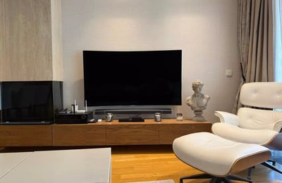 Long-term rental of 3-room apartment 104 m², New Belgrade, Serbia