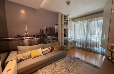Long-term rental of 3-room apartment 104 m², New Belgrade, Serbia