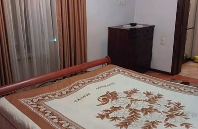 Долгосрочная аренда апартаментов 3+1, 110 м² в Батуми, Грузия