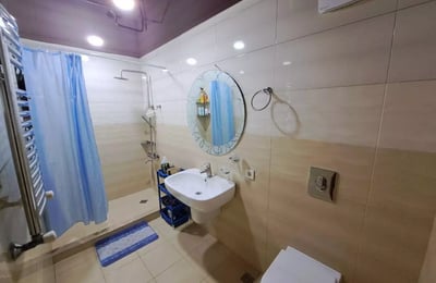 Долгосрочная аренда апартаментов 3+1, 110 м² в Батуми, Грузия