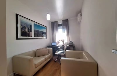 Long-term rental of 3-room apartment 65 m² in New Belgrade, Serbia