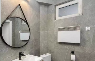 Long-term rental of 2-room apartment 44 m² in central Kraków, Poland