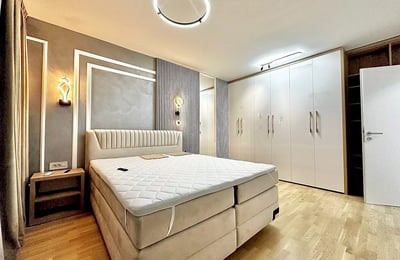 Длительная аренда 2-х комнатной квартиры в центре Брашова, Румыния