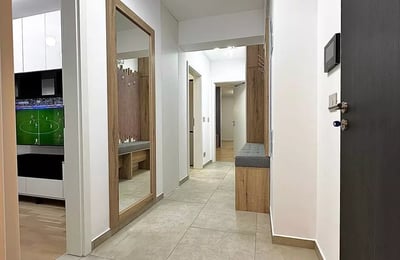 Длительная аренда 2-х комнатной квартиры в центре Брашова, Румыния