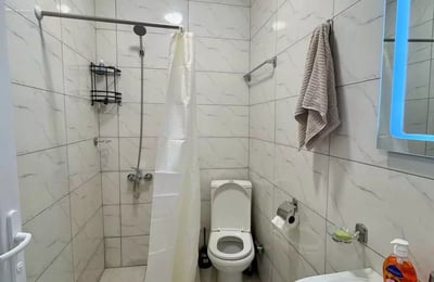 Location longue durée d’un appartement 1+1 de 48 m² à Batoumi, Géorgie