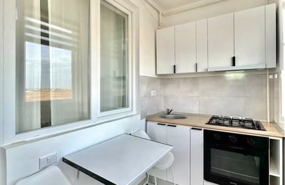 Location longue durée d’un appartement 2 pièces, Bucarest, Roumanie