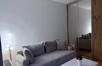Location longue durée d’un studio de 36 m², Belgrade, Serbie
