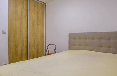 Location longue durée d’un appartement 2 pièces 40 m², Zvezdara, Belgrade, Serbie