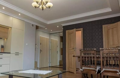 Langfristige Miete einer 2-Zimmer-Wohnung mit 50 m² in Krakau, Polen