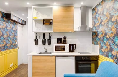 Long-term rental of 30 m² studio in Paris 11th district, France