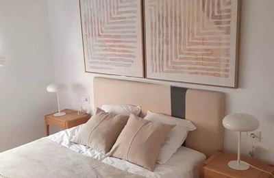 Location longue durée d’un appartement de 90 m² et 3 chambres au centre d’Alicante, Espagne