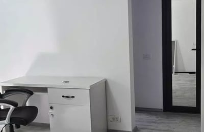 Langzeitmiete einer 2-Zimmer-Wohnung 55 m², Faleza Sud, Constanța, Rumänien