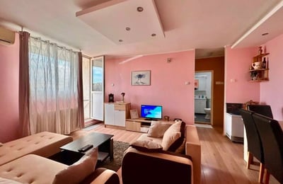 Langzeitmiete einer 3-Zimmer-Wohnung 65 m² — Stadtzentrum, Belgrad, Serbien