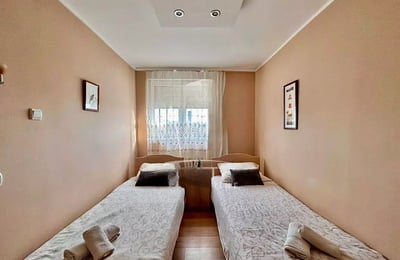 Langzeitmiete einer 3-Zimmer-Wohnung 65 m² — Stadtzentrum, Belgrad, Serbien