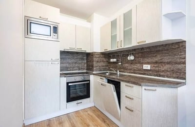 Langzeitmiete einer 2-Zimmer-Wohnung — Briz, Varna, Bulgarien