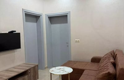 Langfristige Miete einer 3-Zimmer-Wohnung mit 50 m², Batumi, Georgien