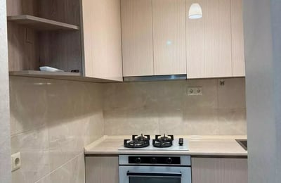 Langfristige Miete einer 3-Zimmer-Wohnung mit 50 m², Batumi, Georgien