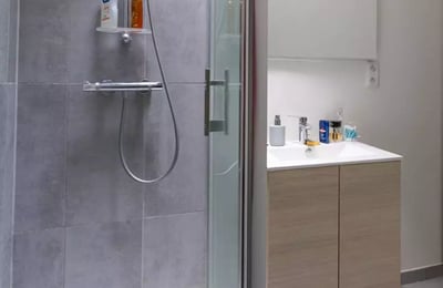 Long-term rent of 2-room apartment 33 m², Paris, France