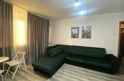Location longue durée d’un appartement 2 pièces 50 m², Constanța, Roumanie