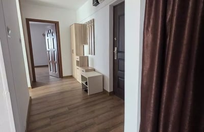 Долгосрочная аренда 2-комнатной квартиры 55 м² в районе Faleza Sud, Констанца, Румыния